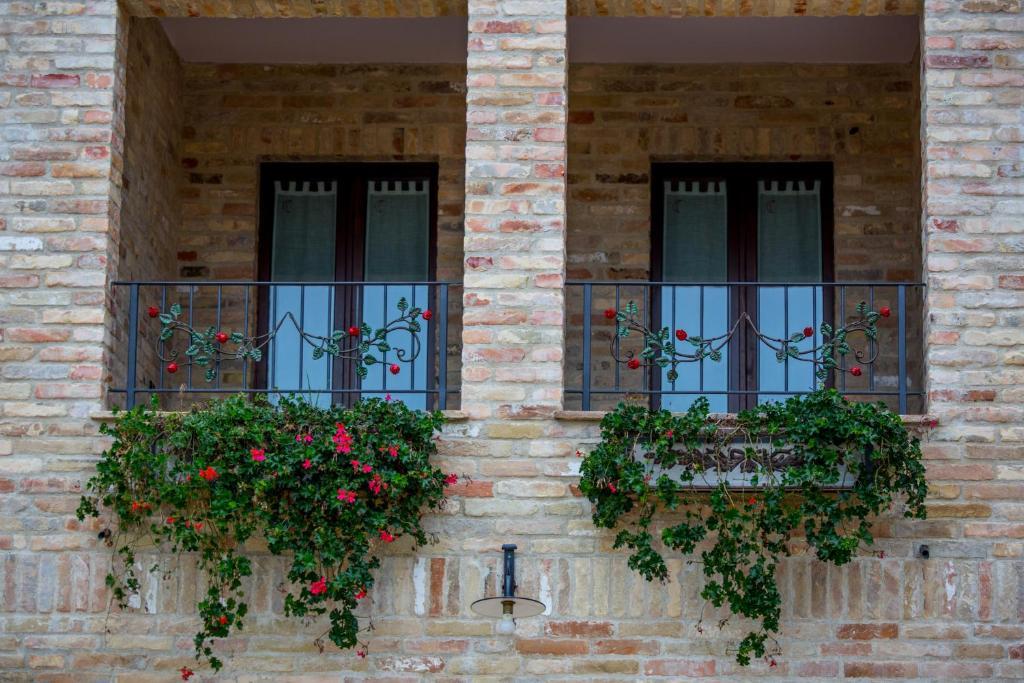 Agriturismo Il Sapore Della Luna Монтепрандоне Экстерьер фото